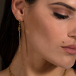 annahcruz-boucle-doreille-lotus-pompon-or-jaune1